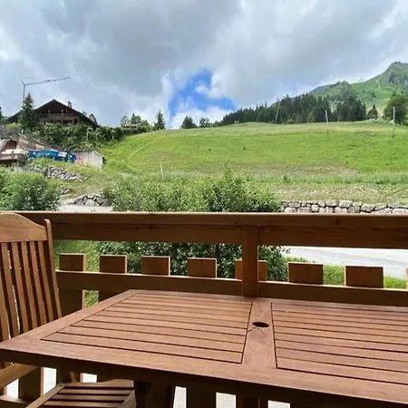 Castel Des Neiges A דירה